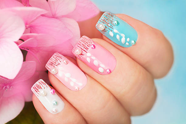 Press on nails