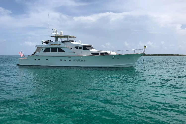 yacht sales fort lauderdale