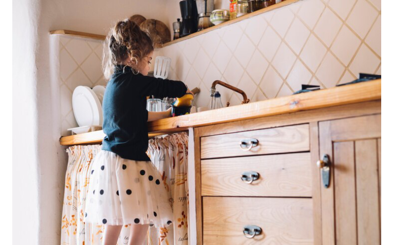 kitchen cabinet hardware hinges