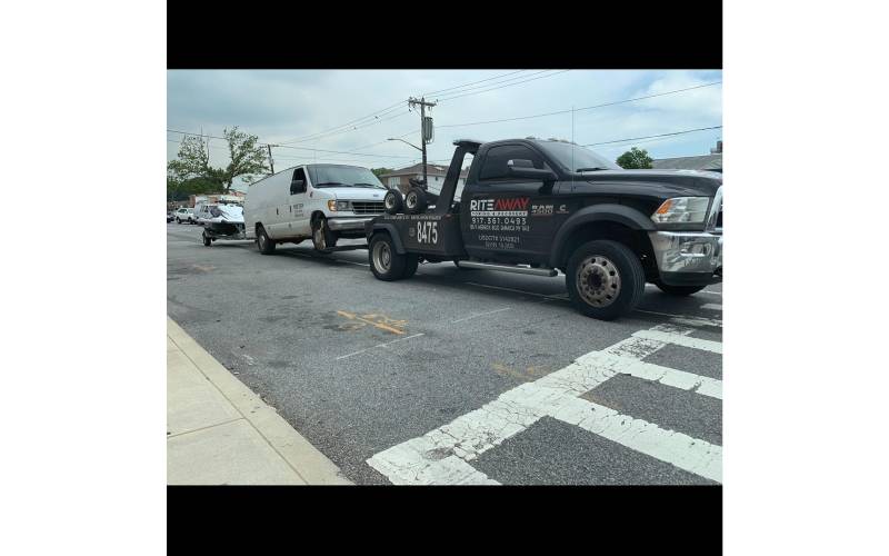 heavy duty tow truck queens